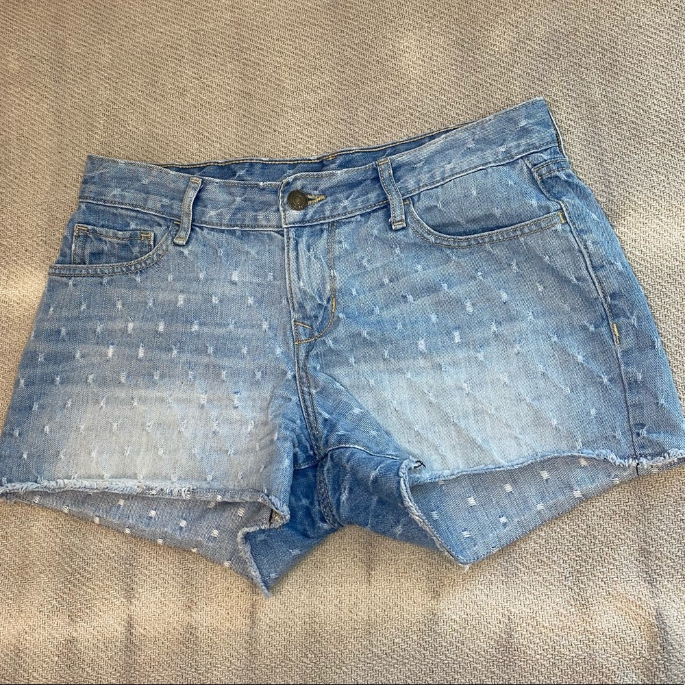 Old Navy Textured Light Wash Women’s Jean Shorts Size 2